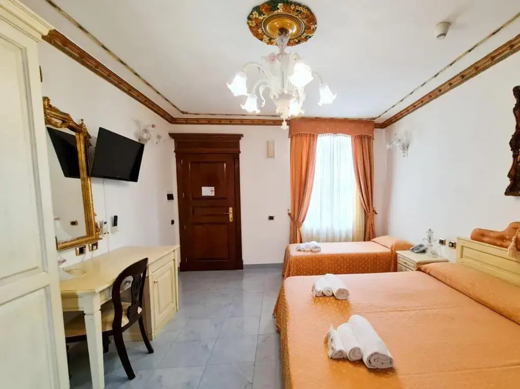 Euro Hotel Iglesias - Chambres