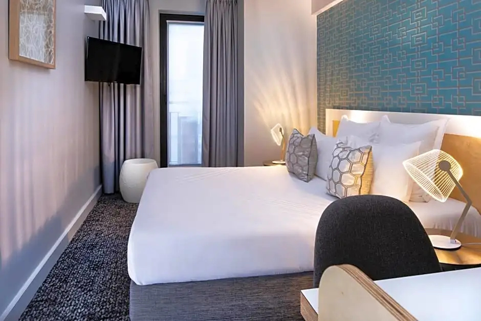 Hotel Paris Bastille 63
