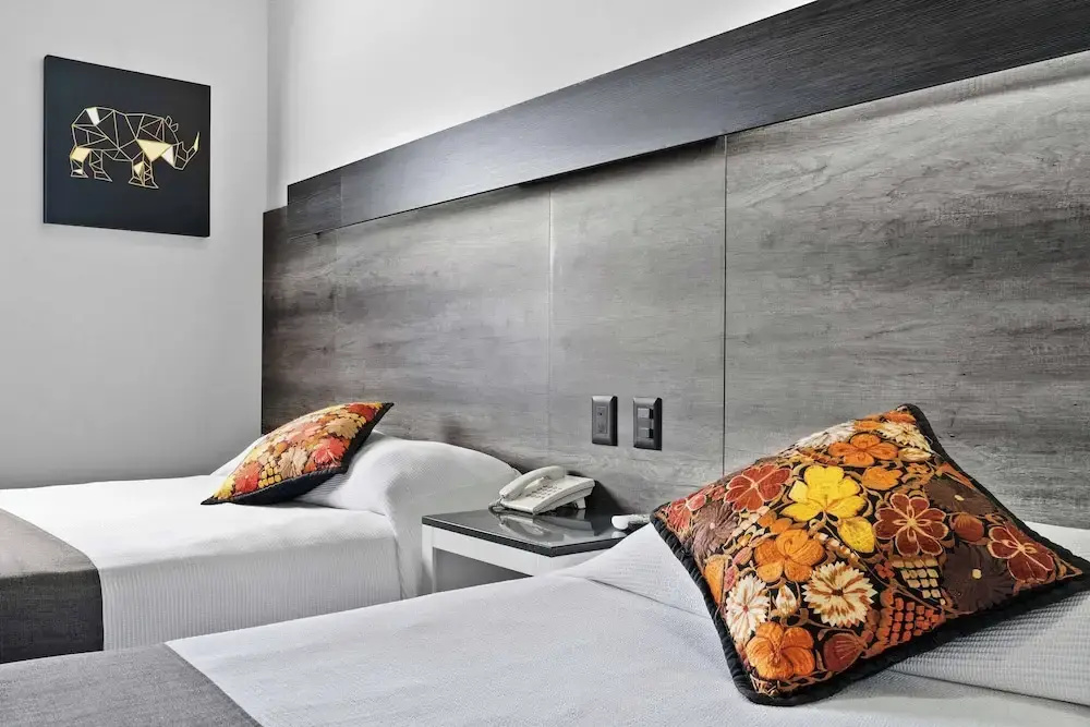 Quadruple Suite