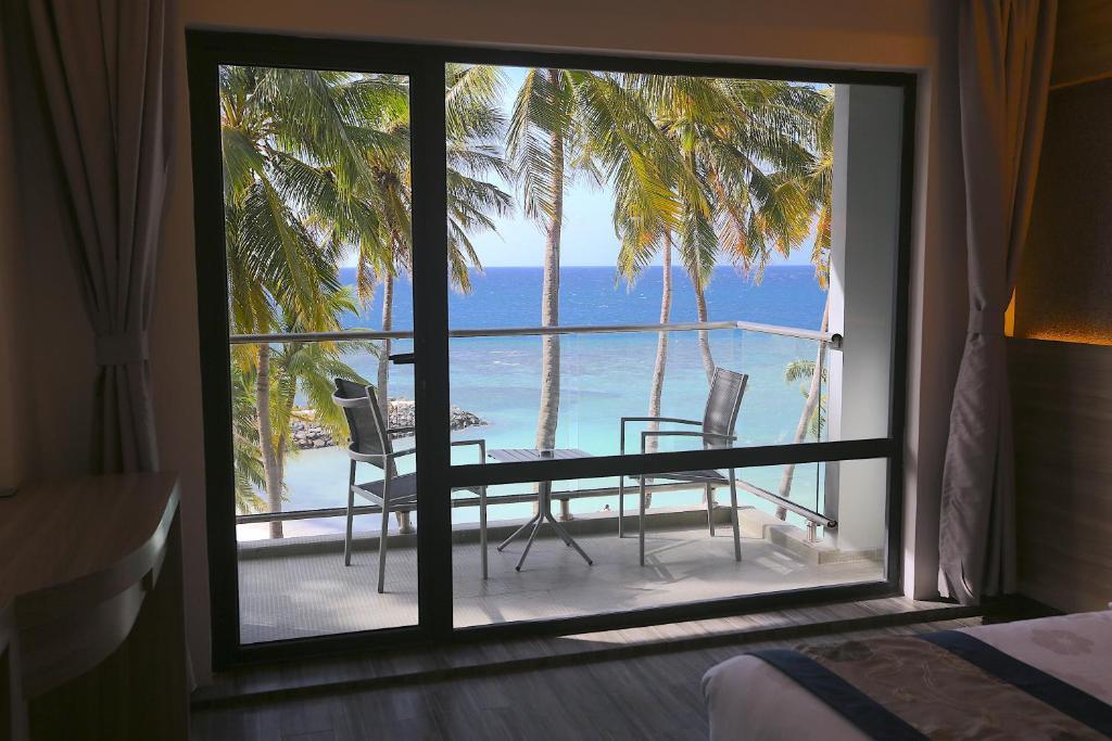 Kaani Grand Seaview