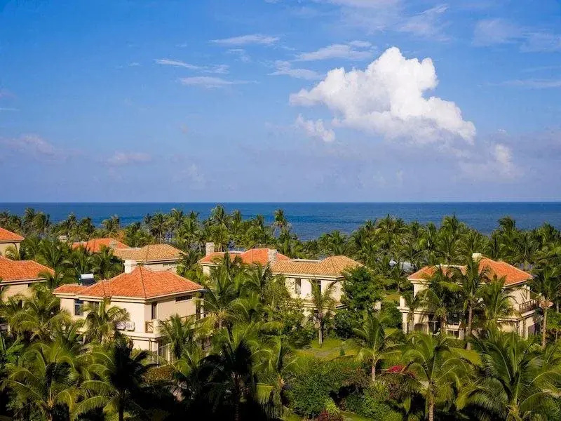 Beach & Waterfront