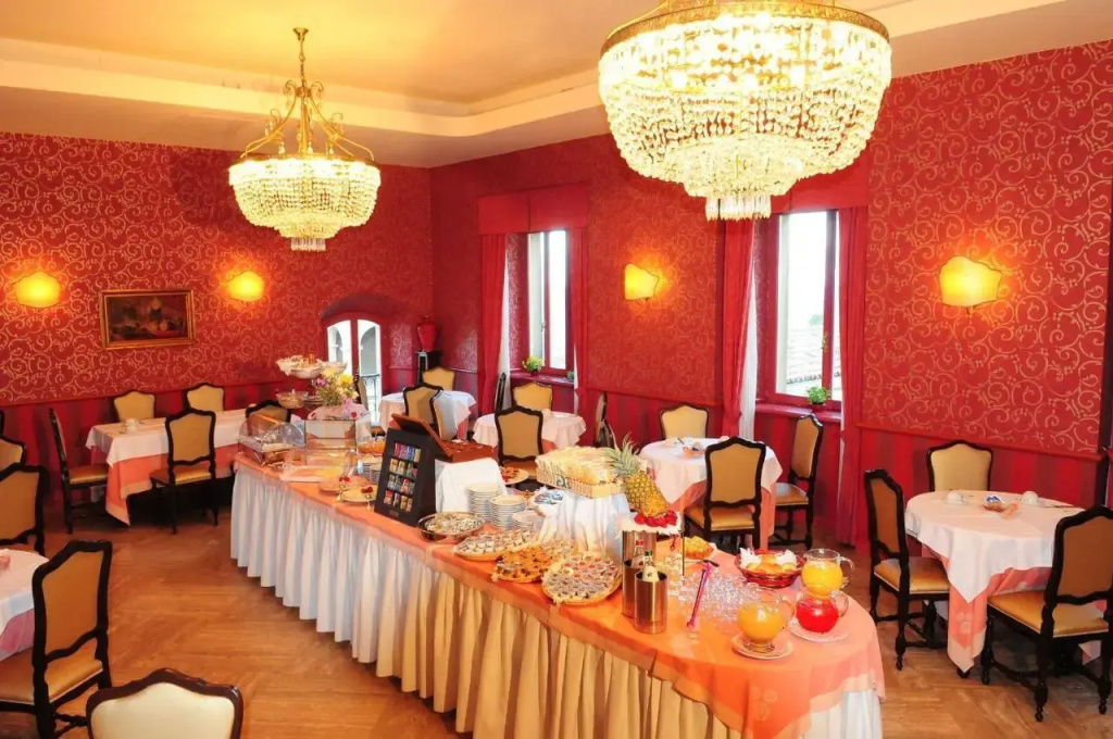 Hotel Titano - Général
