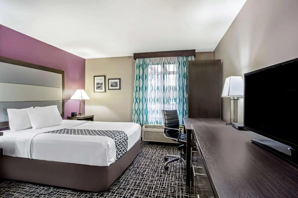 La Quinta Inn by Wyndham Radford - Chambres