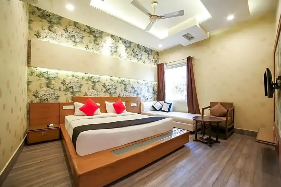 Gopinath The Grand - Chambres