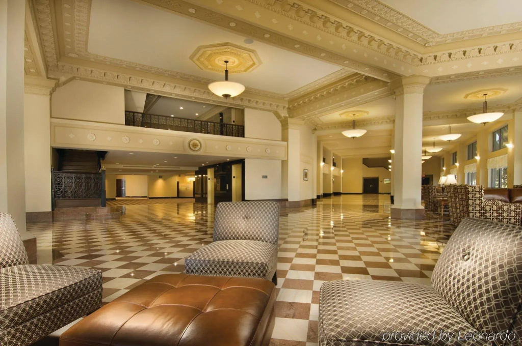 Drury Plaza Hotel Broadview - Wichita - Général