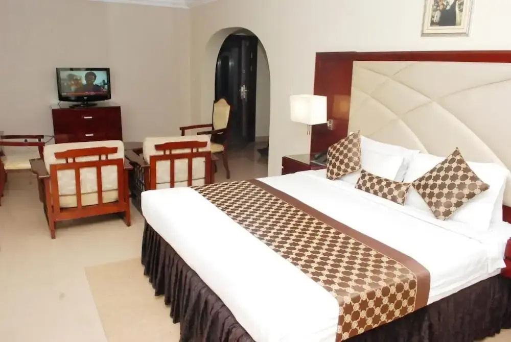 Economy room