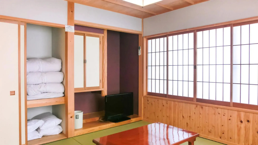Hanasaku Onsen Yoshiyaso