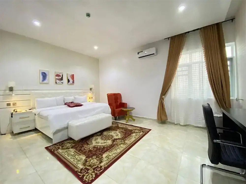 Hogis Luxury Hotel — фото 4