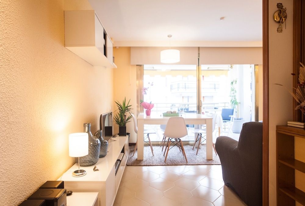 L'Eixideta Apartment — 5