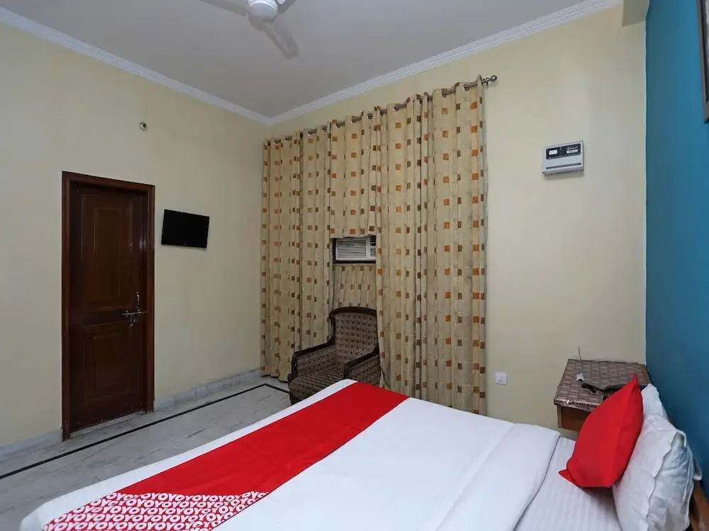 OYO 12194 JM Residency