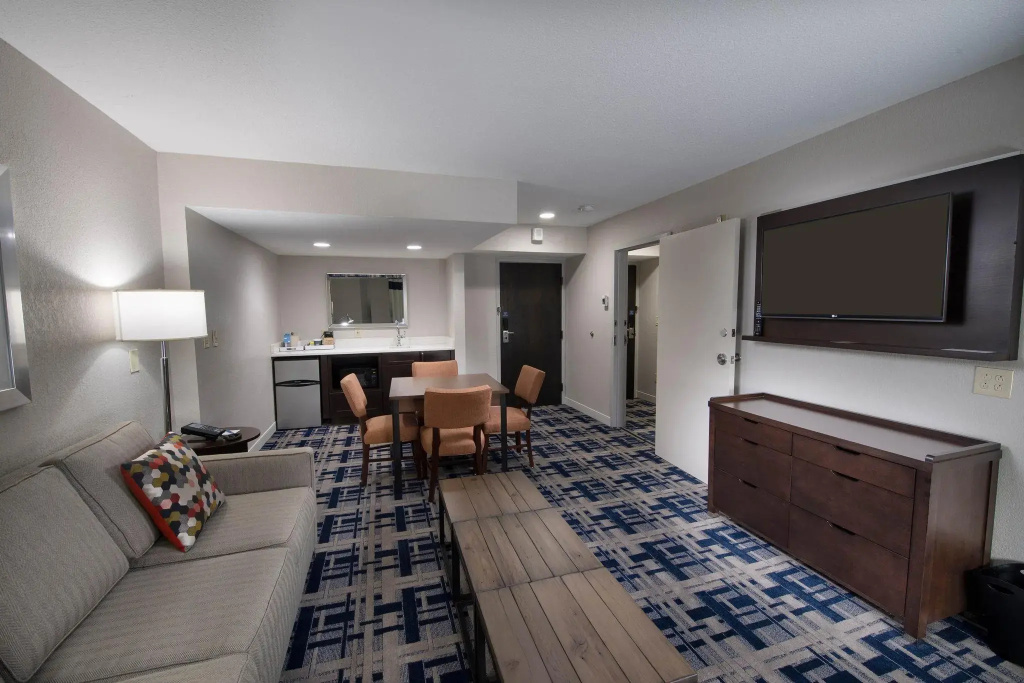 Four Points by Sheraton Charlotte - Lake Norman - Chambres