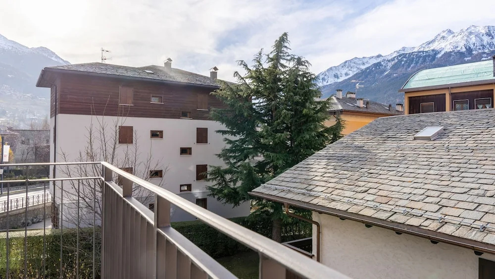 Milano 20 in Bormio With 1 Bedrooms and 1 Bathrooms