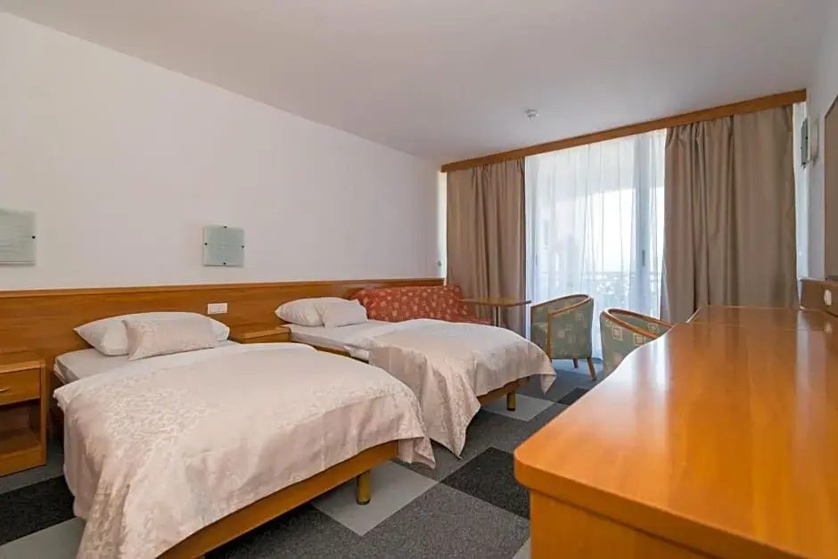 Superior Double room (full double bed)