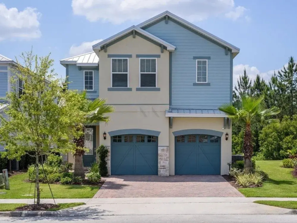 Rental near Orlando 6 Br home by RedAwning
