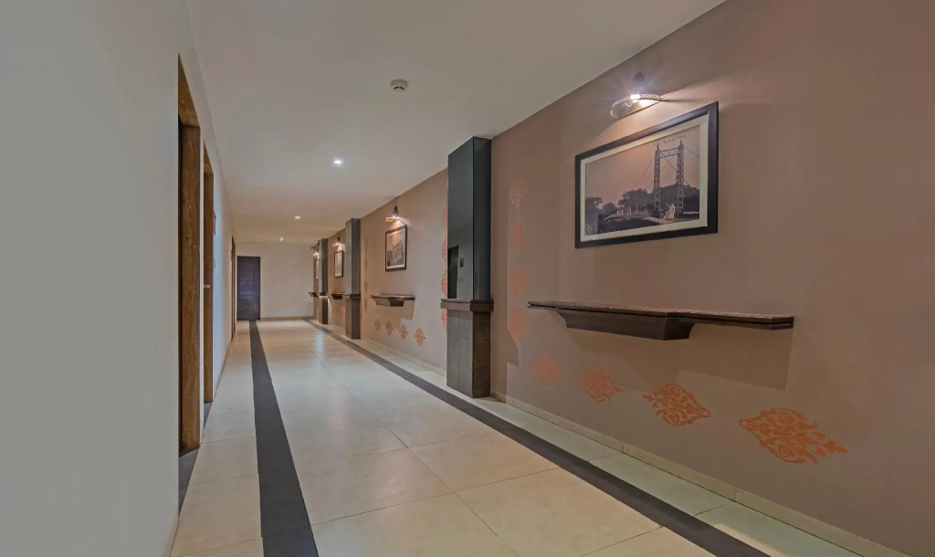 Hotel photo 12