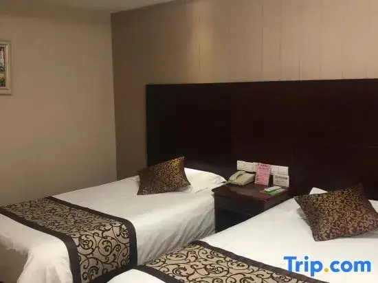 Chunyi Hotel - Chambres