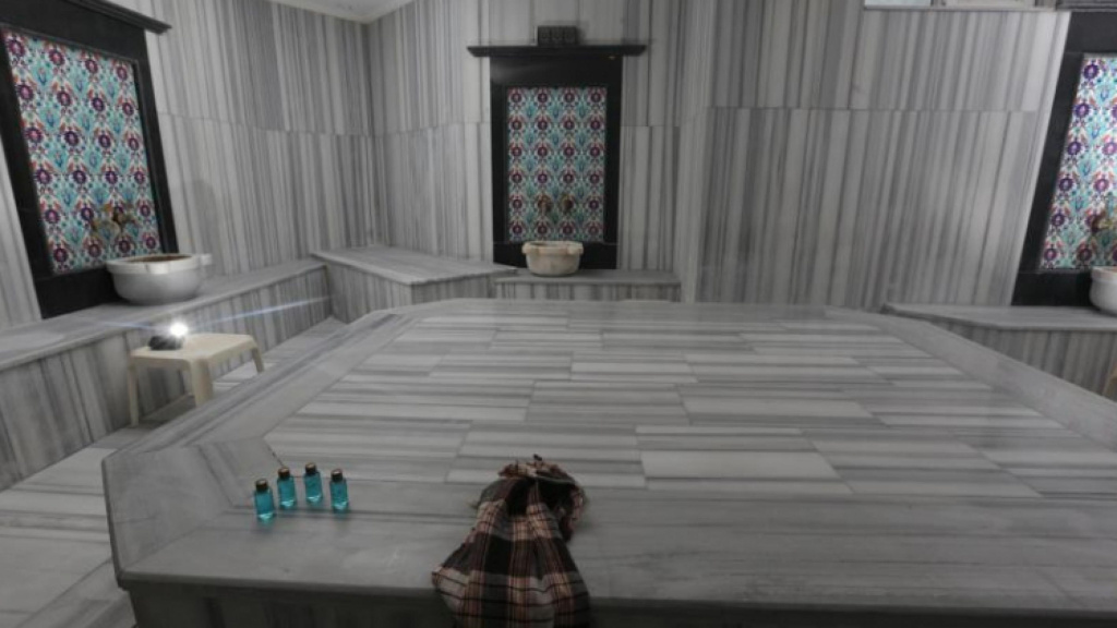 Lobby & Reception