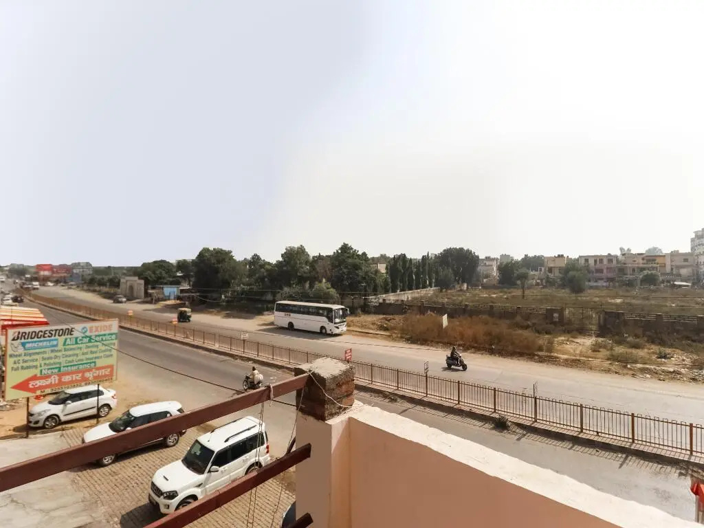 OYO Flagship Hotel New Rao Residency