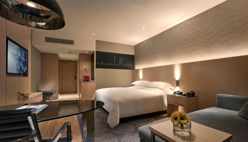 Renaissance Kuala Lumpur Hotel