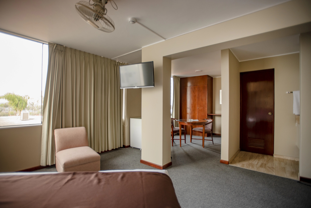 Hotel Park Suites — 5