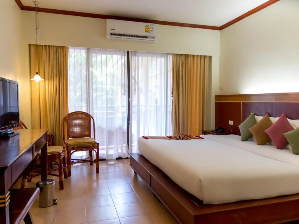 Lanta Casuarina Beach Resort - Chambres