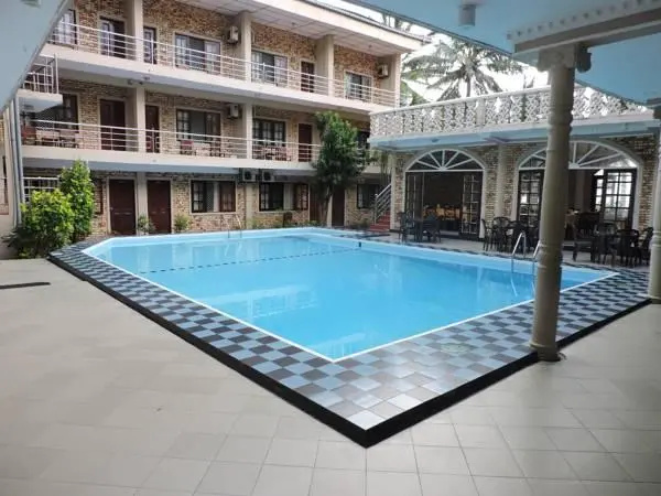 Oasis Beach Resort - Chambres