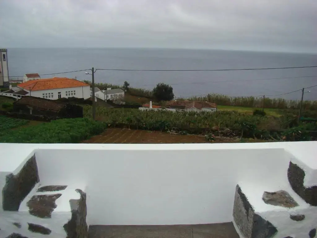 Balcony & Terrace
