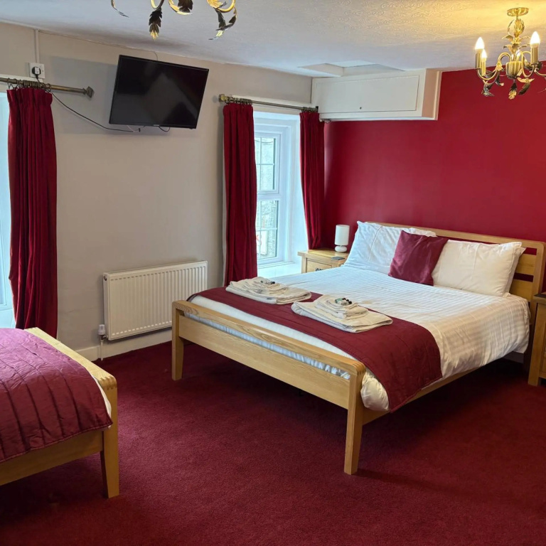 The Three Wheat Heads Inn — 2