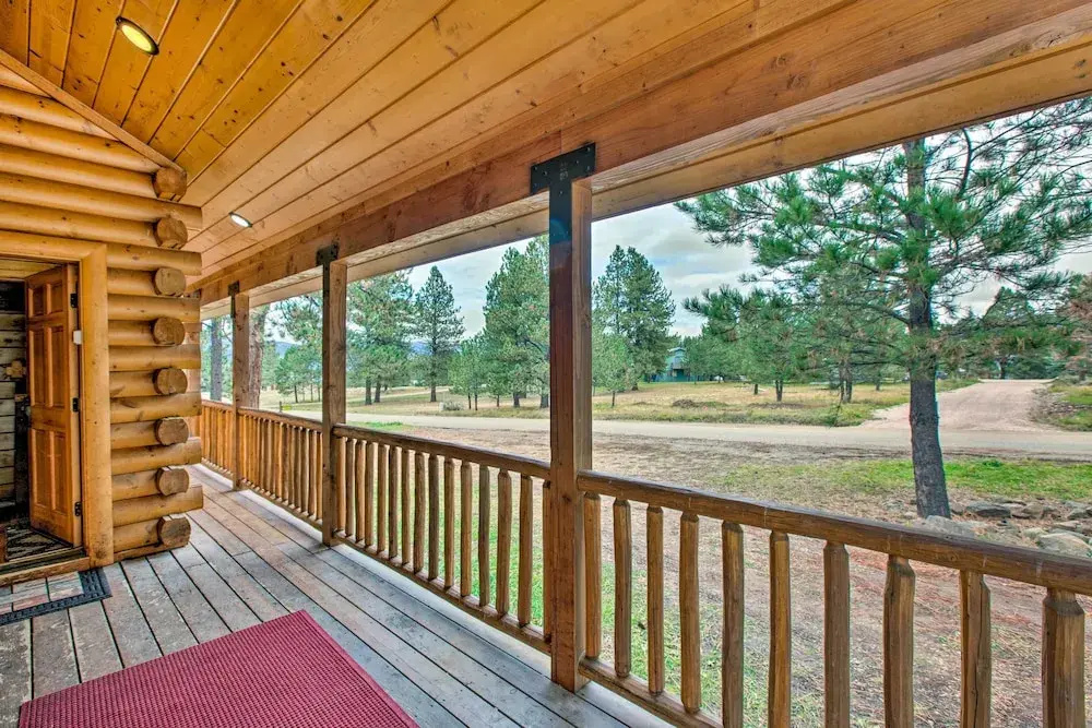 3 Blocks to Lift: Angel Fire Retreat on Bus Route
