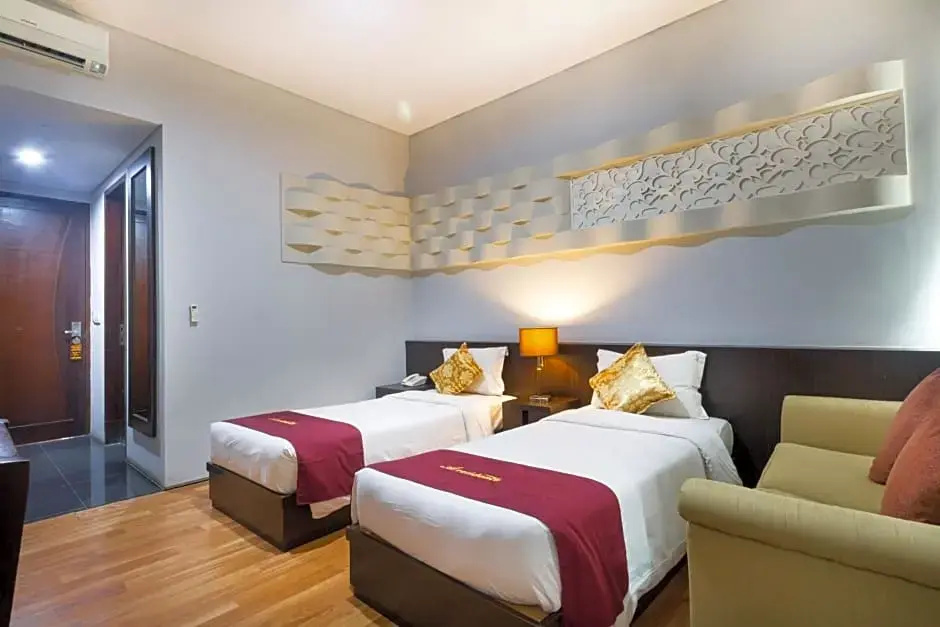 Deluxe Double room (full double bed)
