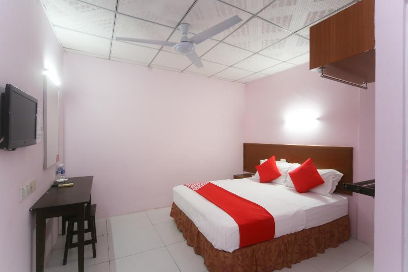 Hotel 81