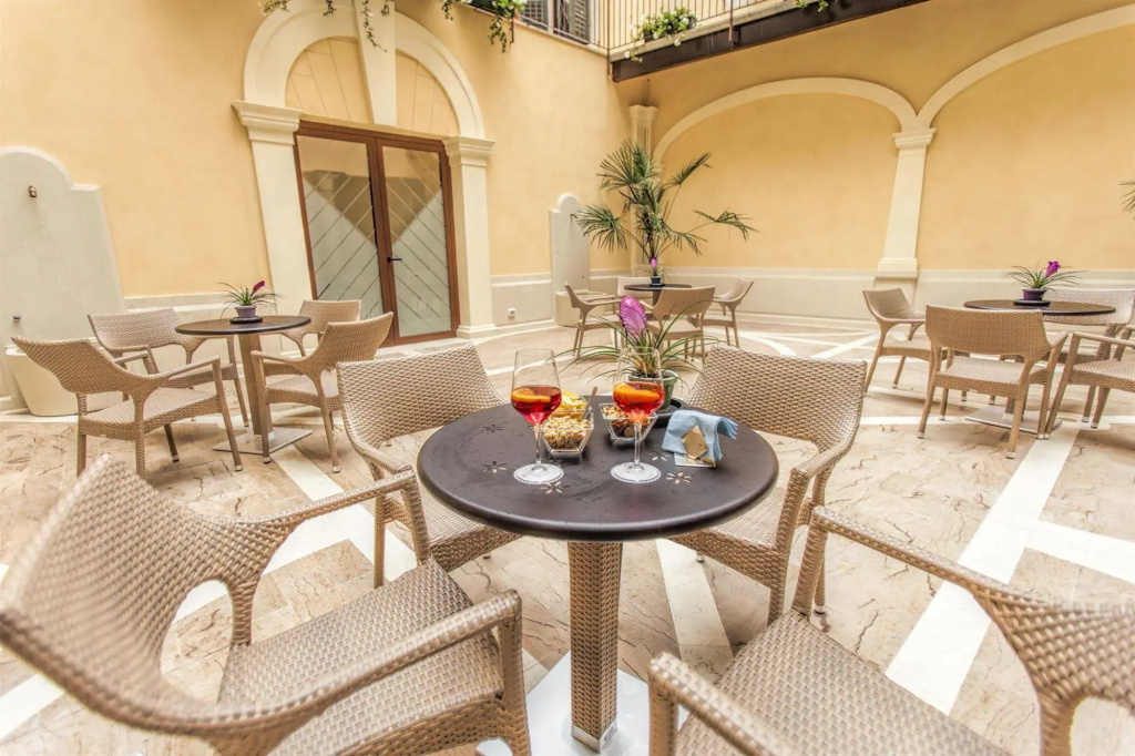 Colomba D'Oro Hotel - Général