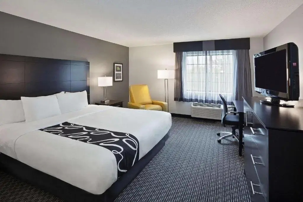 La Quinta Inn & Suites by Wyndham Cleveland Macedonia - Chambres