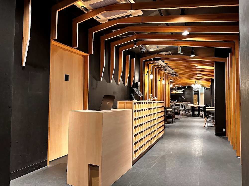 Namba Guesthouse HIVE - Hostel 사진 17