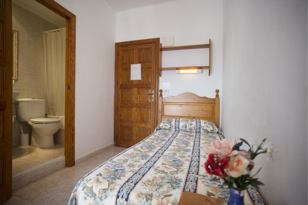 Hostal Sa Rota by null