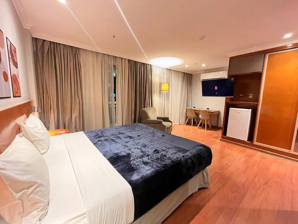 Standard Suite with balcony and with mountain view