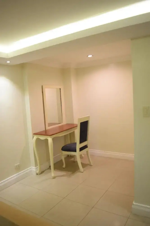 Capital O 252 Euroasia Hotel - Chambres