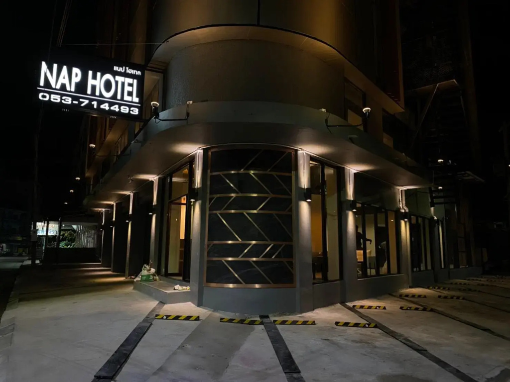 Nap hotel