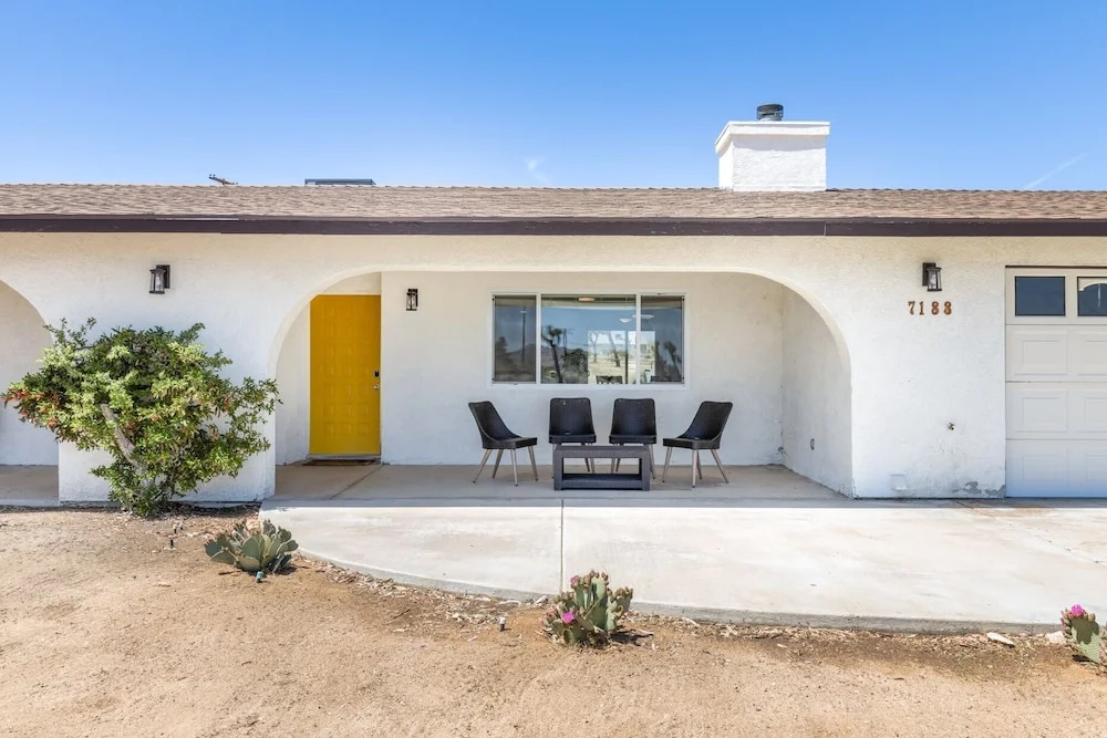 Horseshoe House - Hot Tub, Bbq And Fire Pit! 4 Bedroom Home by RedAwning