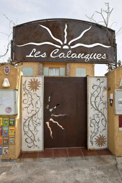 Hôtel Les Calanques by null