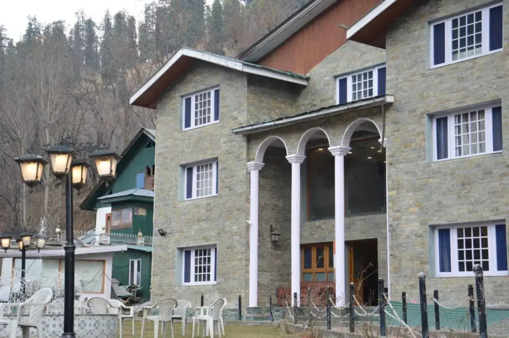 Hotel photo 11