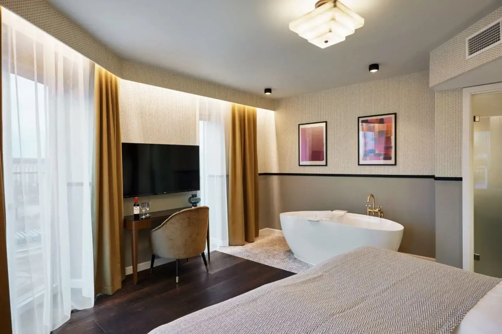 Hotel photo 36
