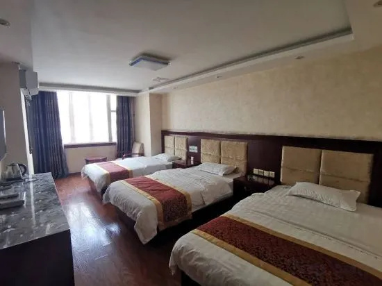 Xinhui Hostel in Ngawa