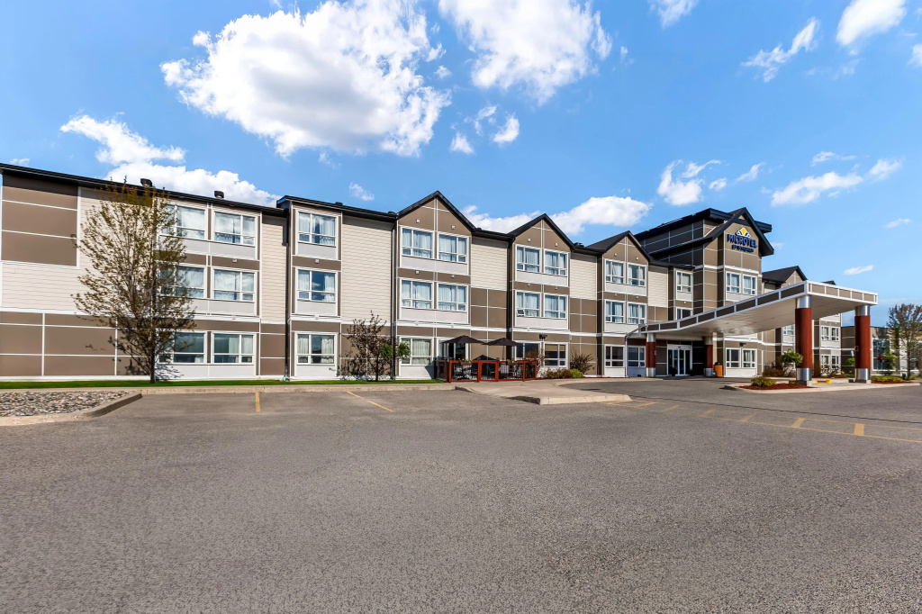 Microtel Inn & Suites by Wyndham Timmins