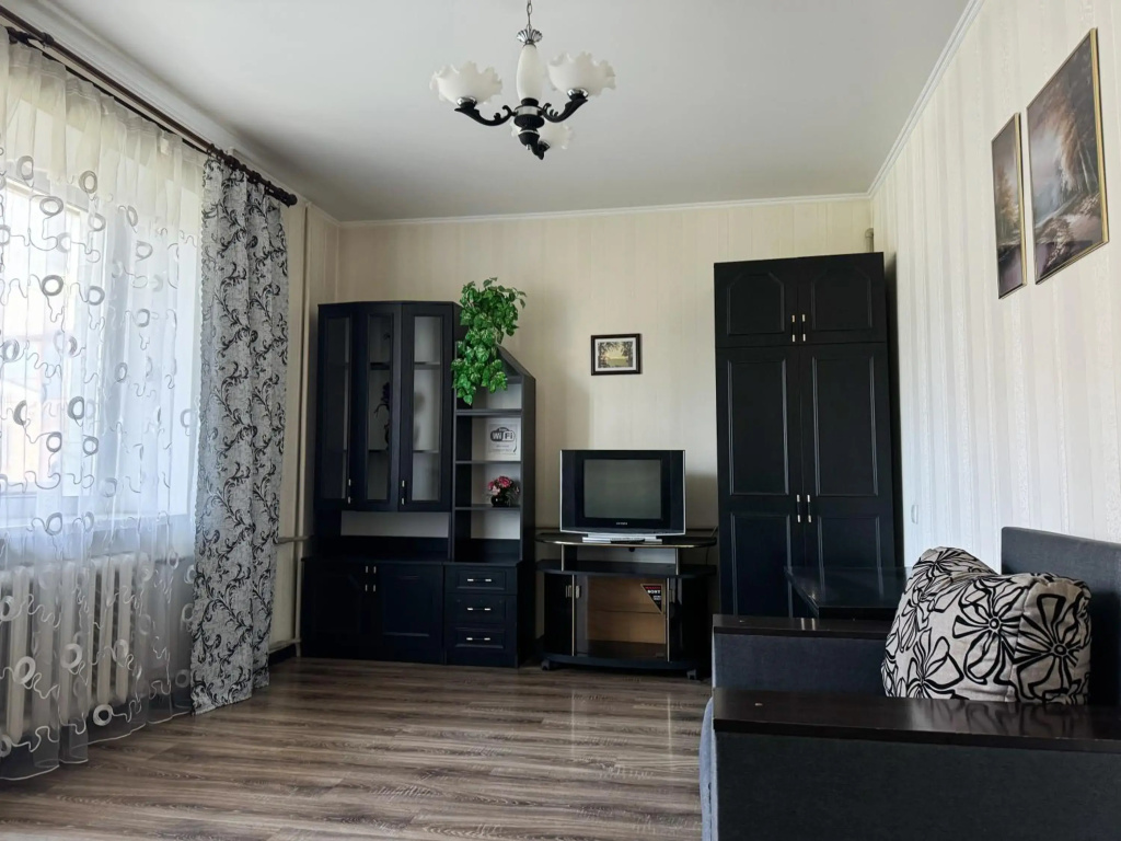 2-х ком. квартира, р-н фонтан "ROSHEN"