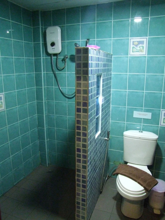 Трёхместный номер Standard в Samui Green Hotel