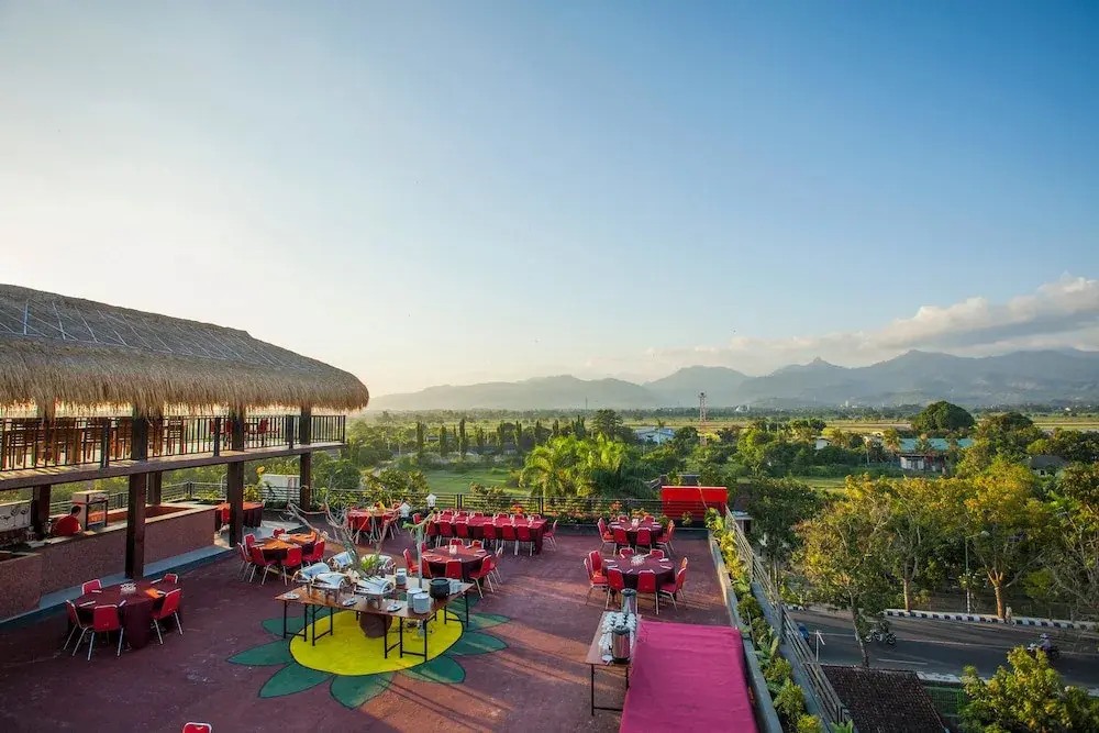 Airy Mataram Ampenan Adi Sucipto 10 Lombok