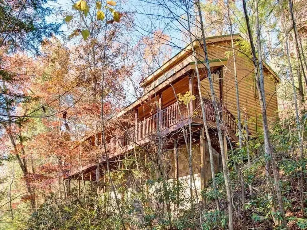 Mountain Haven 3 Bedroom Home with Hot Tub