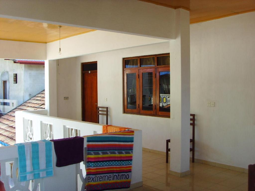Budde's Beach Restaurant & Guesthouse