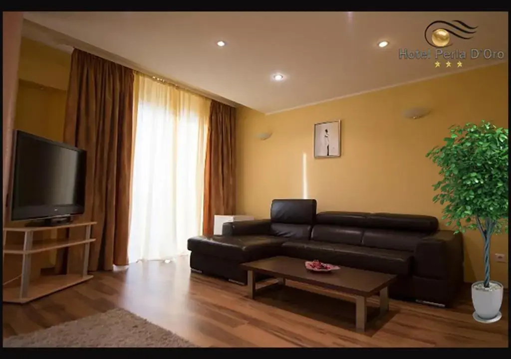 Deluxe Suite